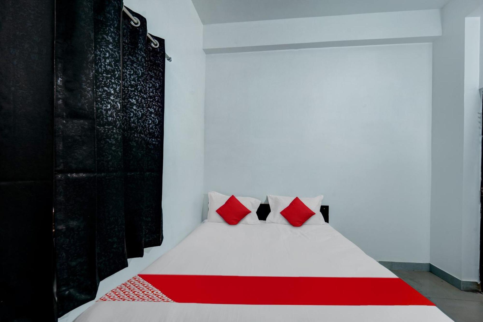 Hotel O As Hotels & Banquet Hazaribag Rum bild